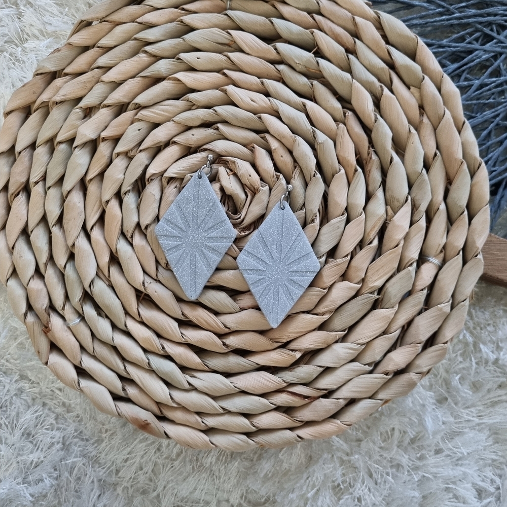 Silver Diamond-shaped Earrings